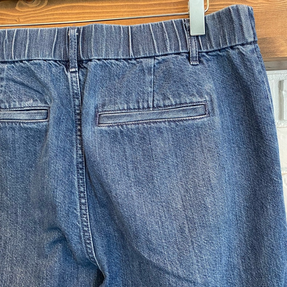 GAP Wide Leg Flare Jeans in Dark Blue Denim - Picture 7 of 15